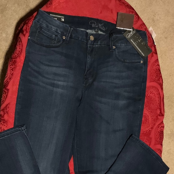 Women’s DG2 Diane Gilman Forever Lux StretchDenim Slim Bootcut Jeans Size 16 NWT - Picture 14 of 16